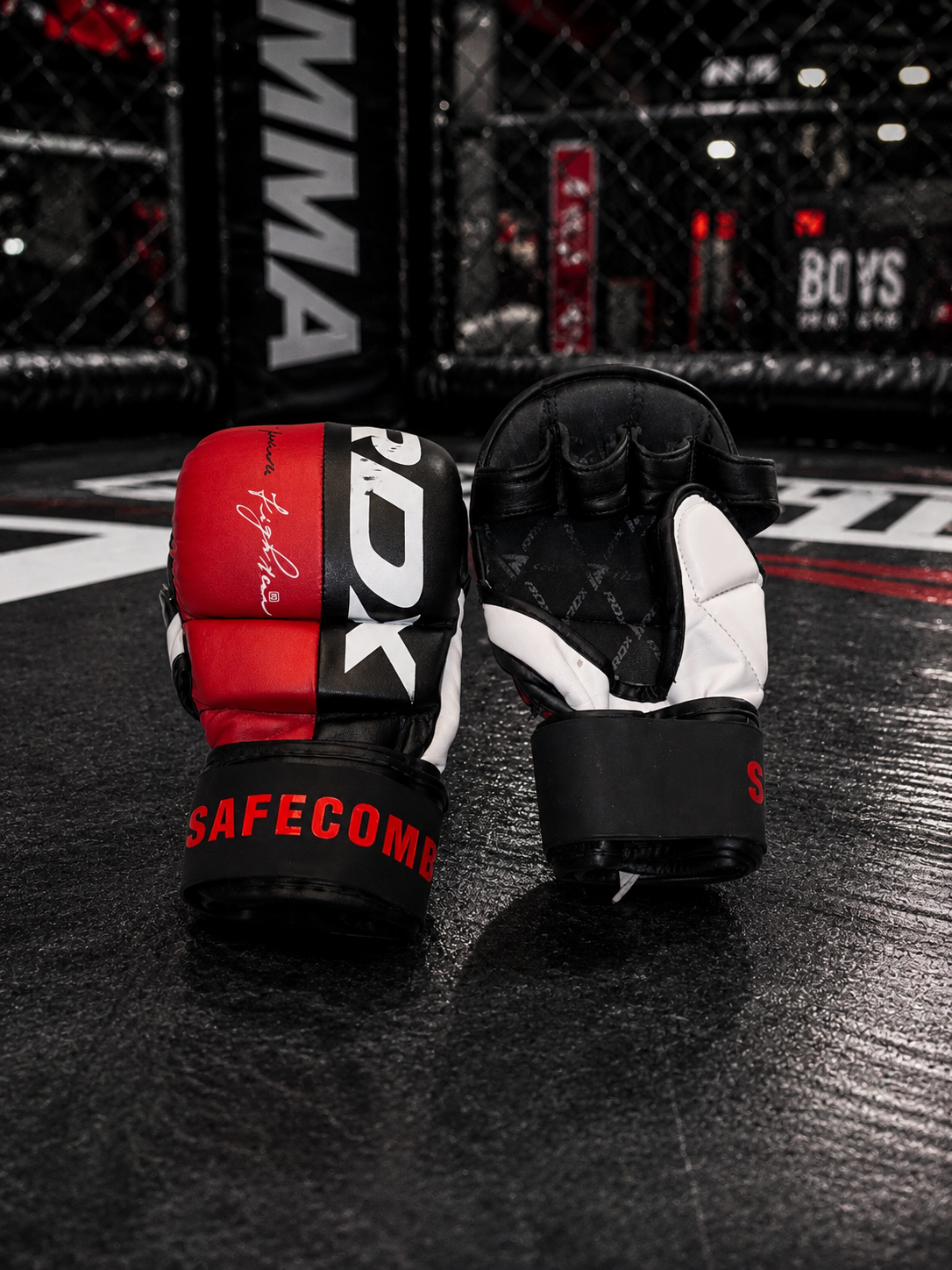 SAFECOMBAT- MMA glove wrist seal